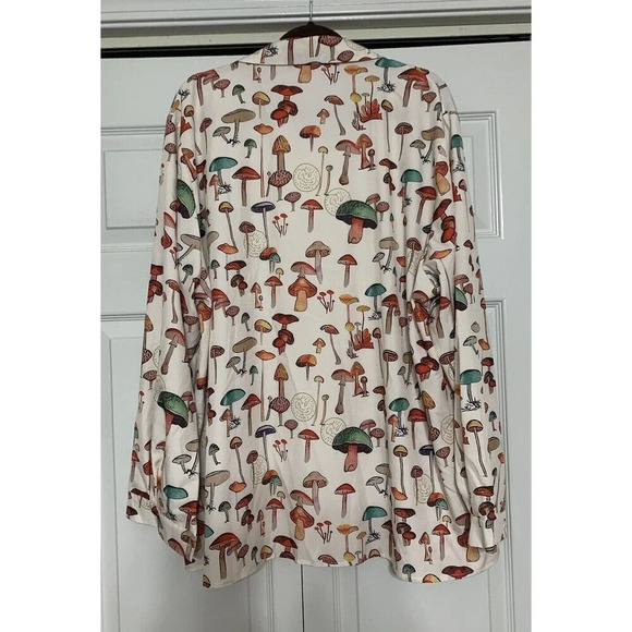 1970’s Inspired Modern Mushroom Retro Button Up Top Tunic Size 5X (KK1) - Picture 5 of 8